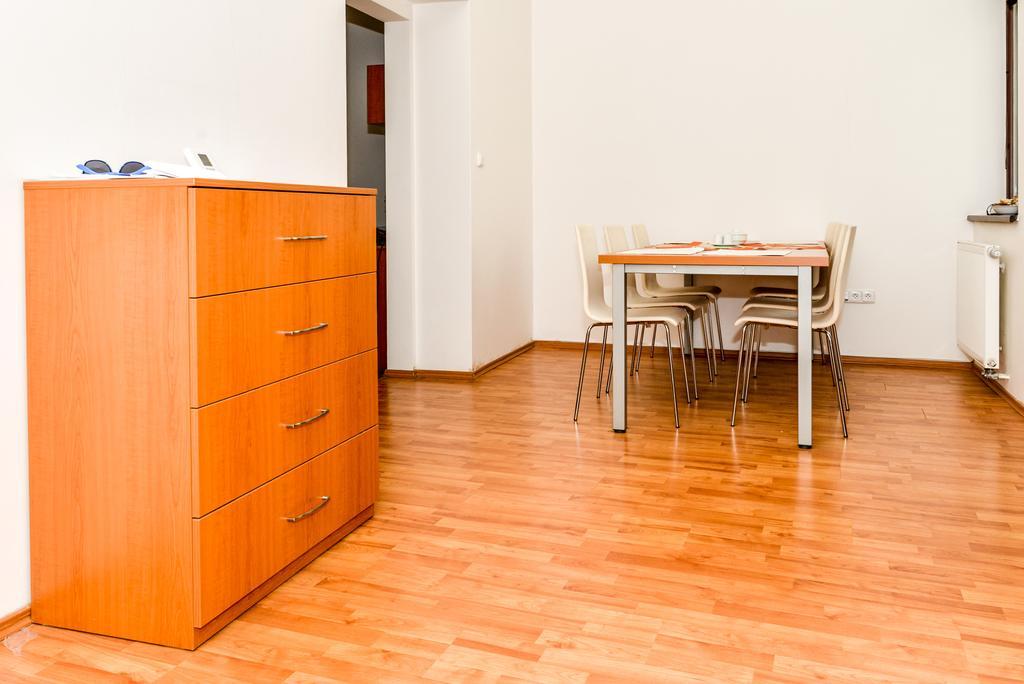 Apartment Downtown Žilina Esterno foto